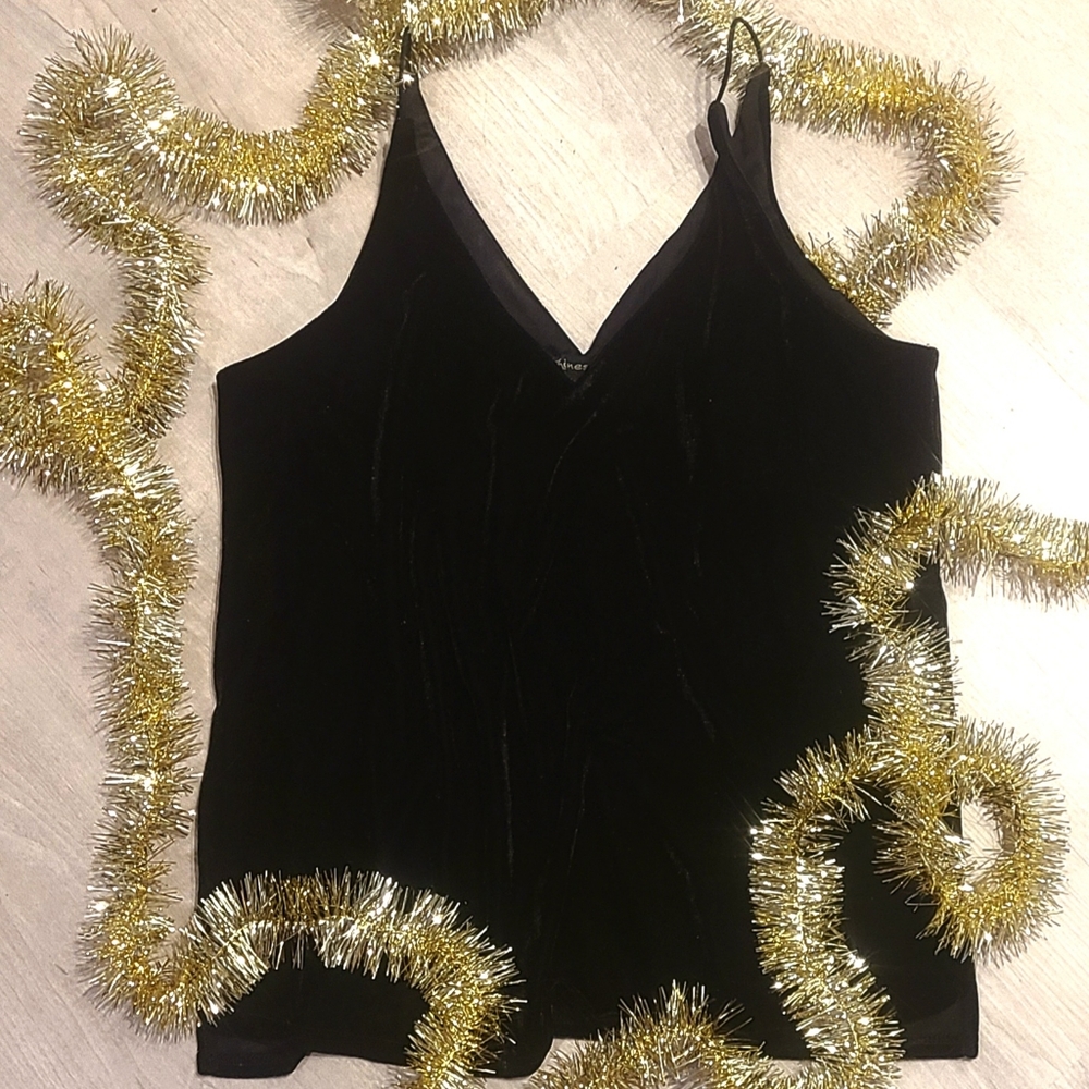 Velvet balck tank top 🖤